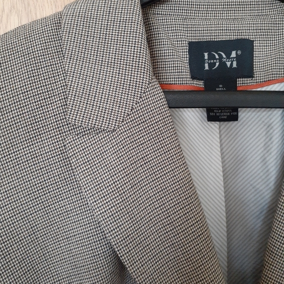 Checkered Donna Moore Jacket - Picture 2 of 2